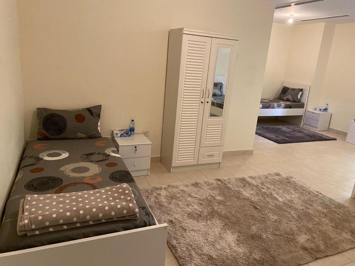 Ostello Alexandrina Dubai Esterno foto